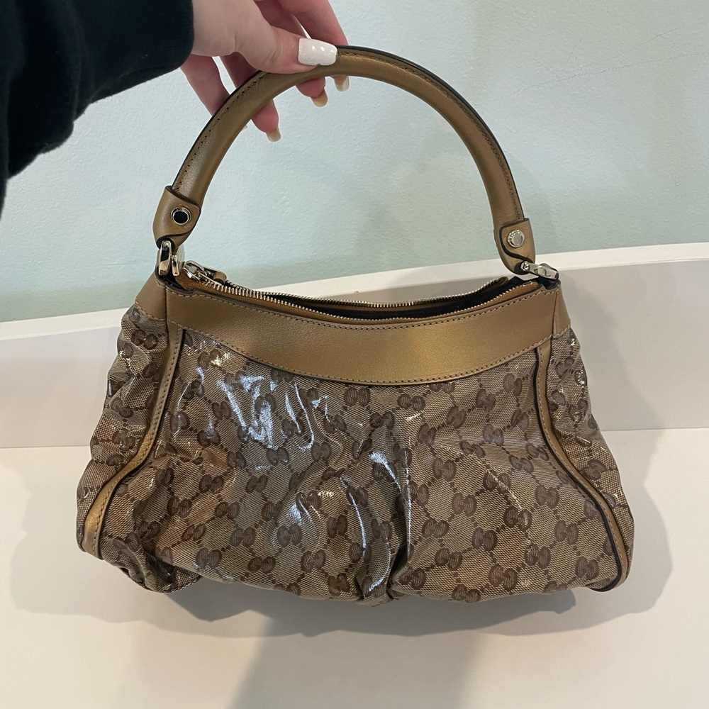 Gucci Shoulder Bag - Picture 3 of 7